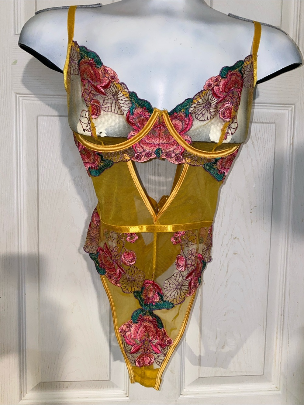 Embroidered Floral Sheer Teddy in Yellow (527)